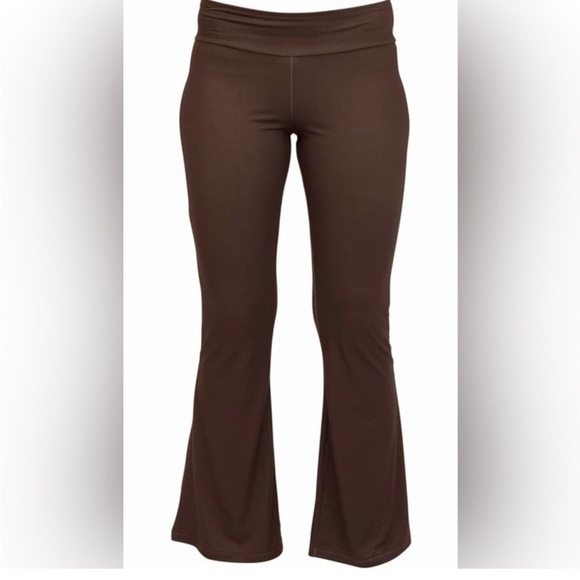 Mountain Mama Flare Leggings pants stretchy soft leggings M NWT - Picture 2 of 7